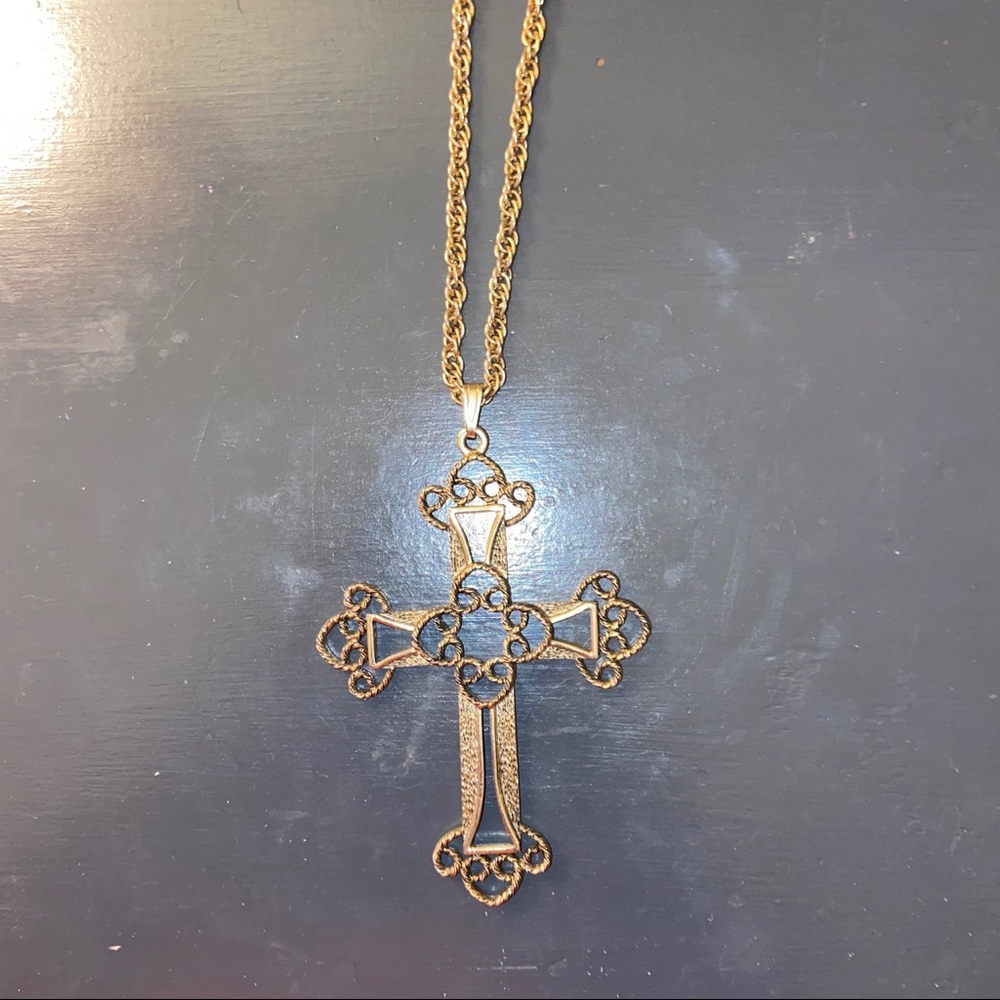 Vintage limited Edition Sarah Coventry Necklace